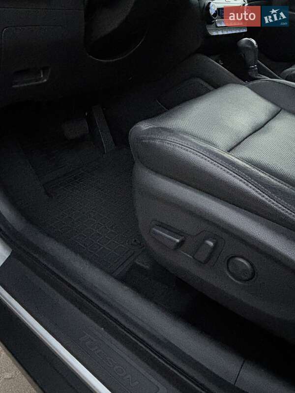 Внедорожник / Кроссовер Hyundai Tucson 2016 в Киеве фото 35 Внедорожник / Кроссовер Hyundai Tucson 2016 в Киеве