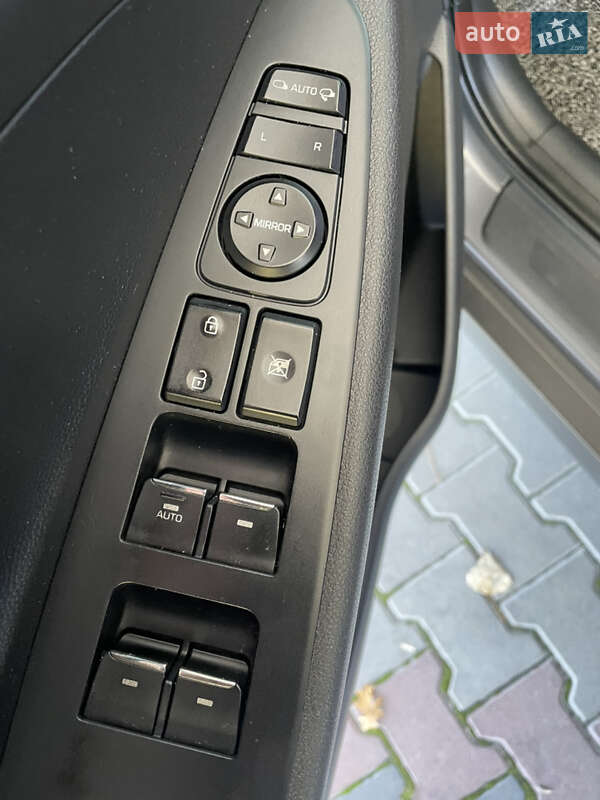 Внедорожник / Кроссовер Hyundai Tucson 2015 в Виннице фото 33 Внедорожник / Кроссовер Hyundai Tucson 2015 в Виннице