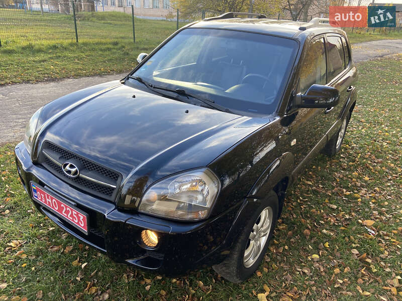 Внедорожник / Кроссовер Hyundai Tucson 2008 в Ровно фото 2 Внедорожник / Кроссовер Hyundai Tucson 2008 в Ровно