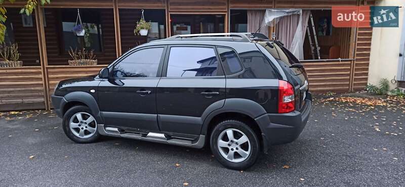 Внедорожник / Кроссовер Hyundai Tucson 2008 в Харькове фото 15 Внедорожник / Кроссовер Hyundai Tucson 2008 в Харькове