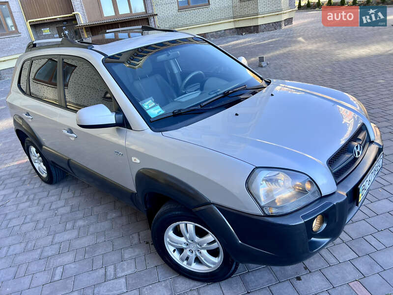 Внедорожник / Кроссовер Hyundai Tucson 2006 в Тернополе фото 4 Внедорожник / Кроссовер Hyundai Tucson 2006 в Тернополе