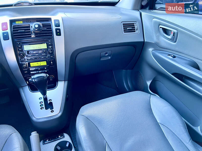Внедорожник / Кроссовер Hyundai Tucson 2006 в Тернополе фото 24 Внедорожник / Кроссовер Hyundai Tucson 2006 в Тернополе