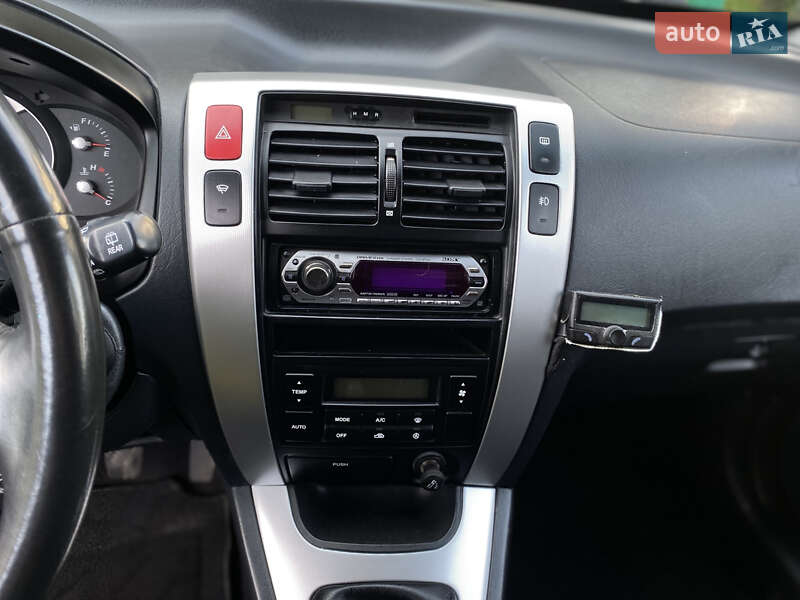 Внедорожник / Кроссовер Hyundai Tucson 2006 в Ковеле фото 52 Внедорожник / Кроссовер Hyundai Tucson 2006 в Ковеле