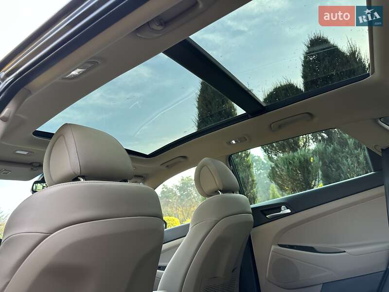 Внедорожник / Кроссовер Hyundai Tucson 2016 в Луцке