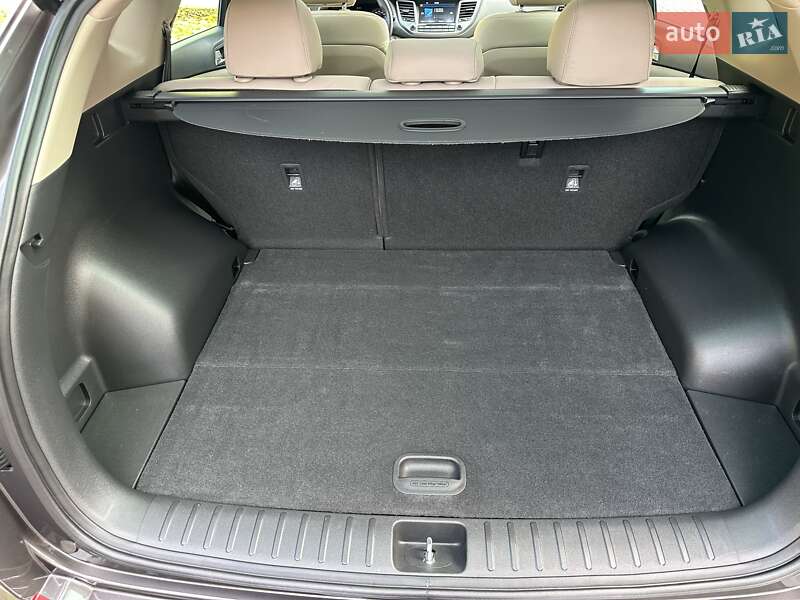 Внедорожник / Кроссовер Hyundai Tucson 2016 в Луцке