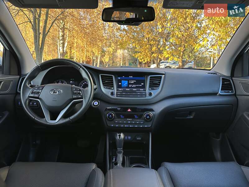 Внедорожник / Кроссовер Hyundai Tucson 2016 в Луцке фото 23 Внедорожник / Кроссовер Hyundai Tucson 2016 в Луцке