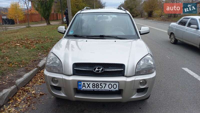 Внедорожник / Кроссовер Hyundai Tucson 2007 в Харькове фото Внедорожник / Кроссовер Hyundai Tucson 2007 в Харькове