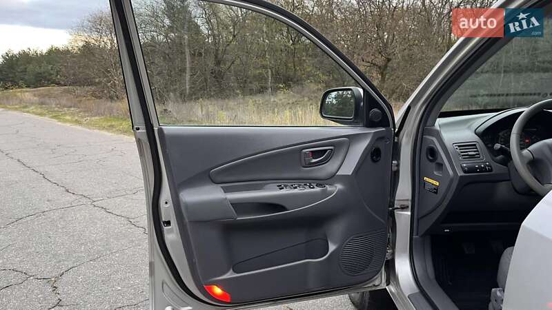 Внедорожник / Кроссовер Hyundai Tucson 2005 в Кременчуге