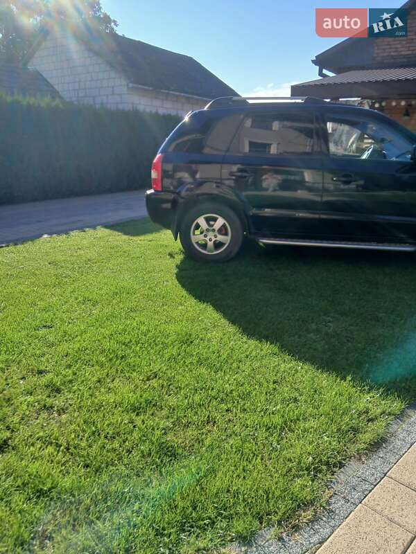 Позашляховик / Кросовер Hyundai Tucson 2007 в Жовкві фото 2 Позашляховик / Кросовер Hyundai Tucson 2007 в Жовкві