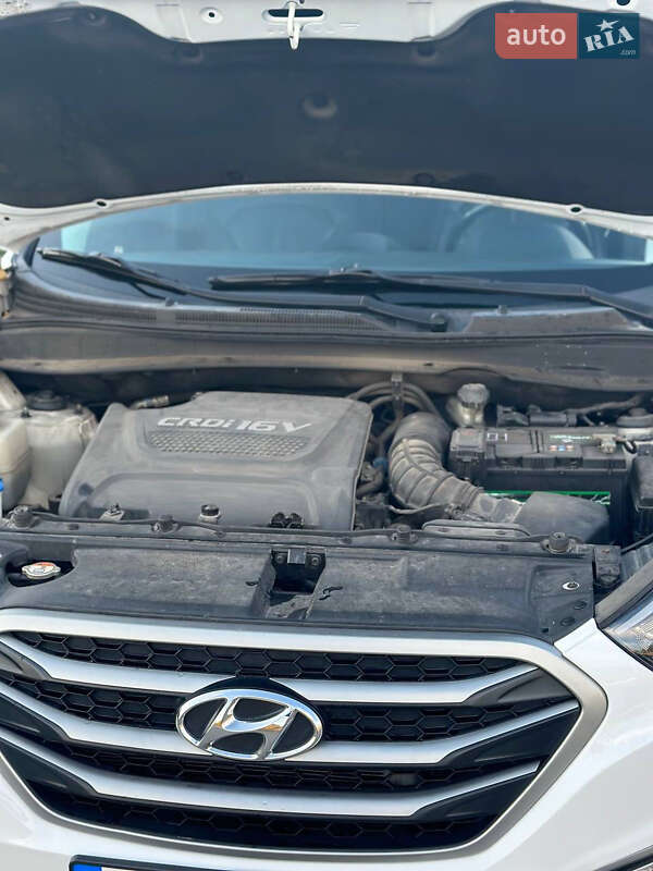 Внедорожник / Кроссовер Hyundai Tucson 2014 в Новомосковске фото 36 Внедорожник / Кроссовер Hyundai Tucson 2014 в Новомосковске