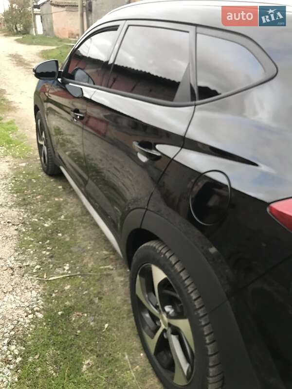 Позашляховик / Кросовер Hyundai Tucson 2016 в Кропивницькому