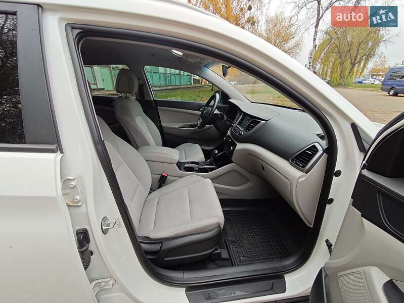 Внедорожник / Кроссовер Hyundai Tucson 2018 в Киеве фото 15 Внедорожник / Кроссовер Hyundai Tucson 2018 в Киеве