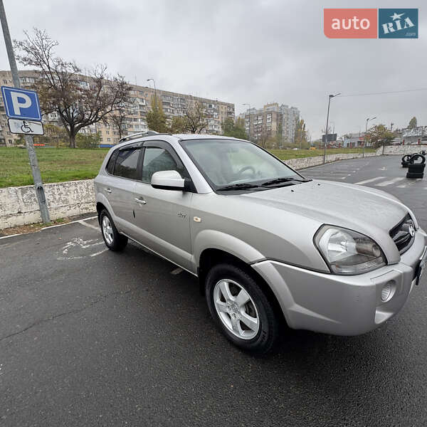 Внедорожник / Кроссовер Hyundai Tucson 2005 в Одессе