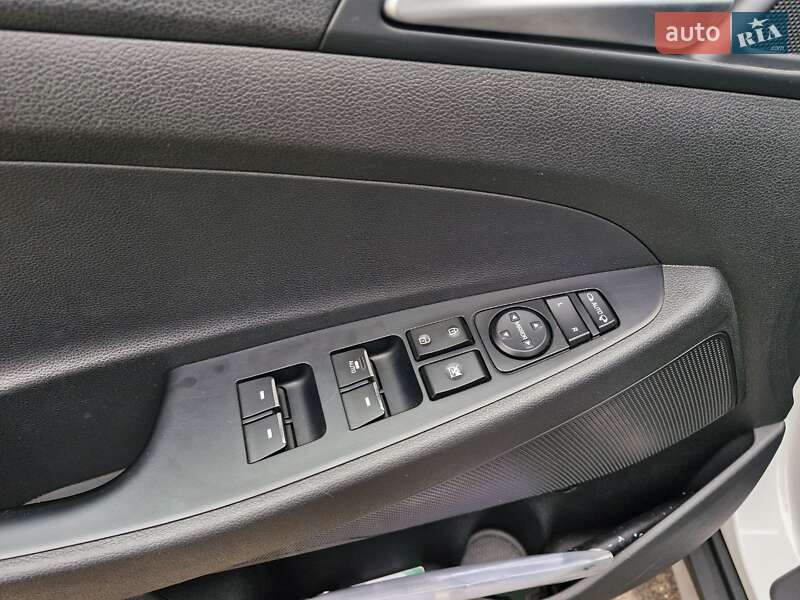 Внедорожник / Кроссовер Hyundai Tucson 2018 в Николаеве фото 11 Внедорожник / Кроссовер Hyundai Tucson 2018 в Николаеве