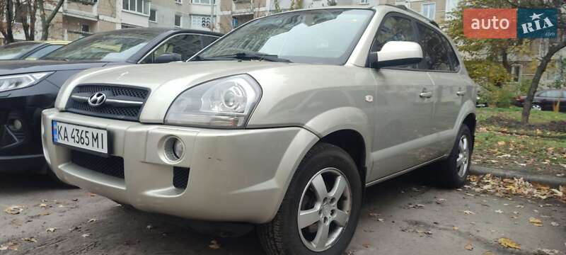 Внедорожник / Кроссовер Hyundai Tucson 2007 в Киеве фото 10 Внедорожник / Кроссовер Hyundai Tucson 2007 в Киеве