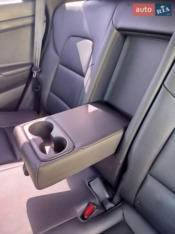 Позашляховик / Кросовер Hyundai Tucson 2016 в Києві