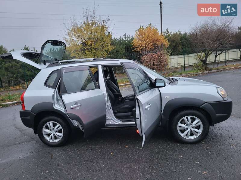 Внедорожник / Кроссовер Hyundai Tucson 2010 в Хмельницком