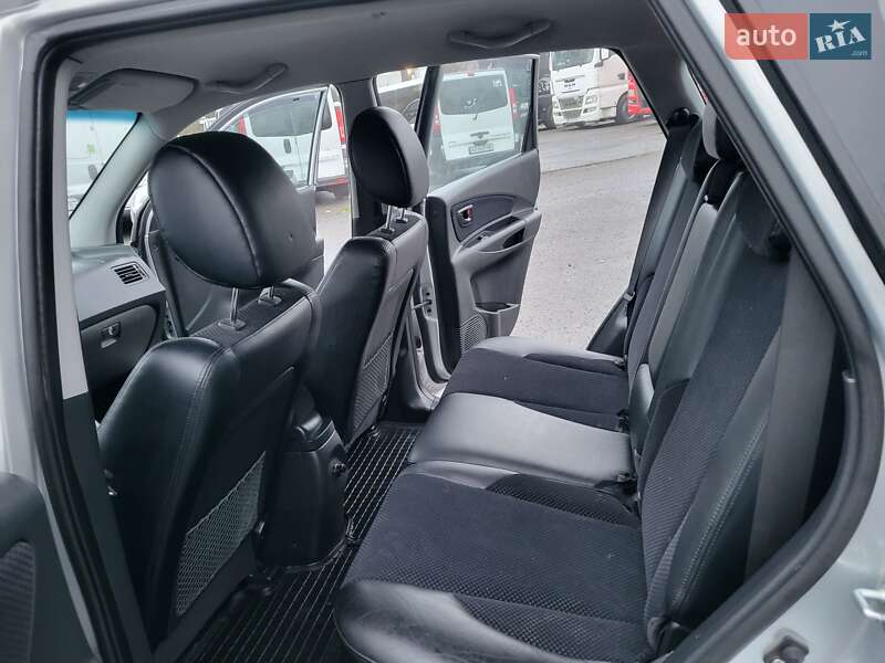 Внедорожник / Кроссовер Hyundai Tucson 2010 в Хмельницком