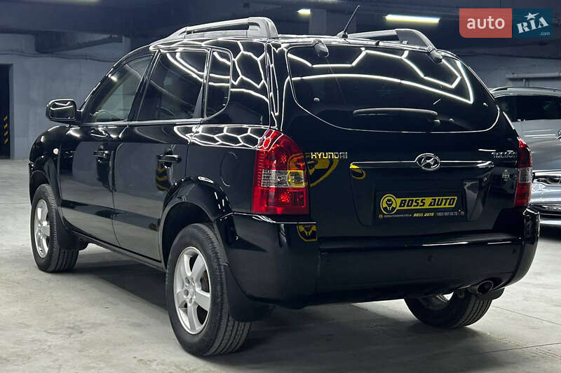 Внедорожник / Кроссовер Hyundai Tucson 2008 в Черновцах