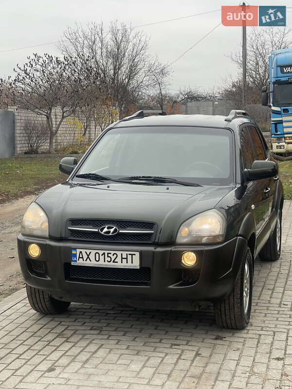 Внедорожник / Кроссовер Hyundai Tucson 2005 в Харькове фото 9 Внедорожник / Кроссовер Hyundai Tucson 2005 в Харькове