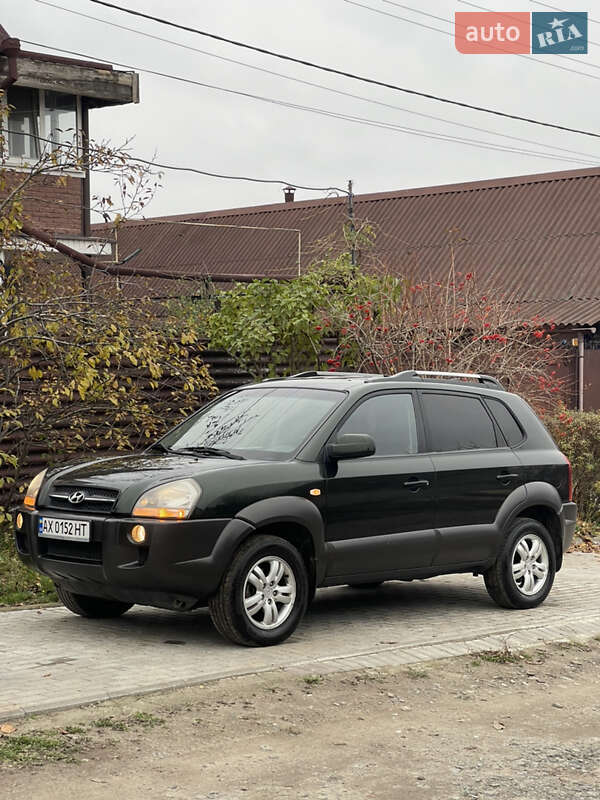 Внедорожник / Кроссовер Hyundai Tucson 2005 в Харькове фото 17 Внедорожник / Кроссовер Hyundai Tucson 2005 в Харькове