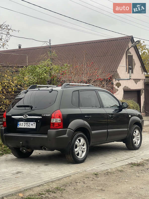 Внедорожник / Кроссовер Hyundai Tucson 2005 в Харькове фото 47 Внедорожник / Кроссовер Hyundai Tucson 2005 в Харькове
