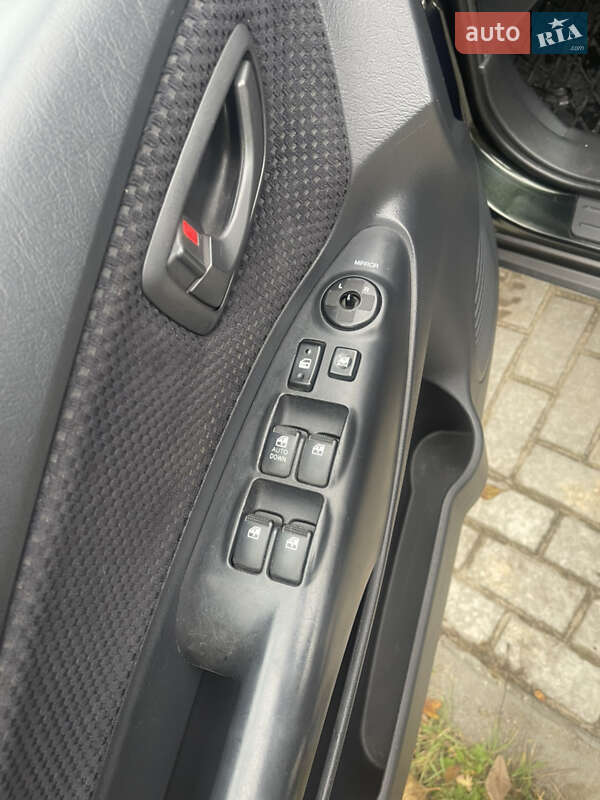 Внедорожник / Кроссовер Hyundai Tucson 2005 в Харькове фото 99 Внедорожник / Кроссовер Hyundai Tucson 2005 в Харькове