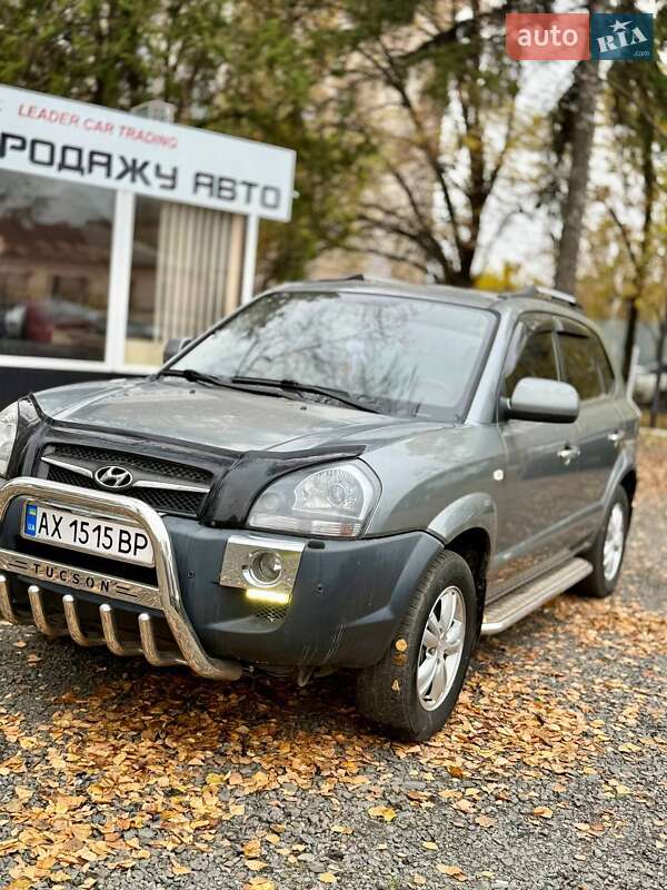 Позашляховик / Кросовер Hyundai Tucson 2011 в Харкові фото 4 Позашляховик / Кросовер Hyundai Tucson 2011 в Харкові