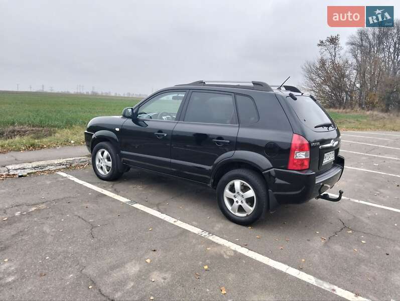 Внедорожник / Кроссовер Hyundai Tucson 2006 в Конотопе