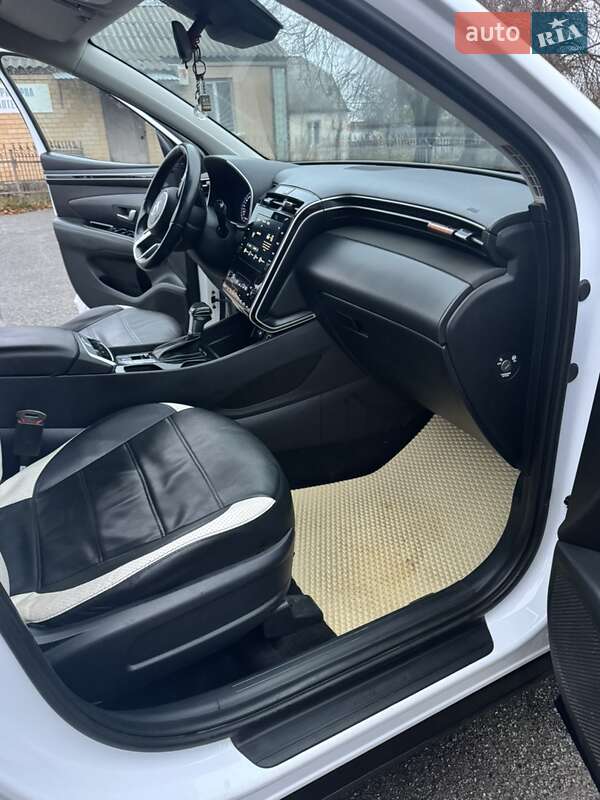 Внедорожник / Кроссовер Hyundai Tucson 2022 в Брусилове