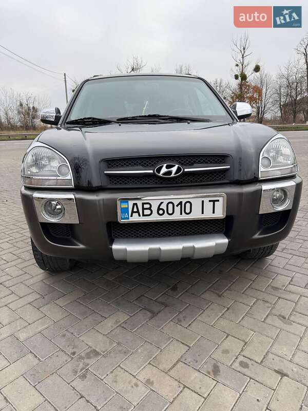 Внедорожник / Кроссовер Hyundai Tucson 2006 в Гайсине фото 3 Внедорожник / Кроссовер Hyundai Tucson 2006 в Гайсине