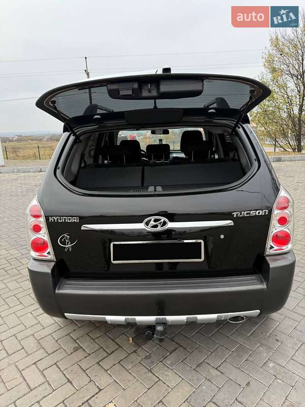 Внедорожник / Кроссовер Hyundai Tucson 2006 в Гайсине фото 12 Внедорожник / Кроссовер Hyundai Tucson 2006 в Гайсине