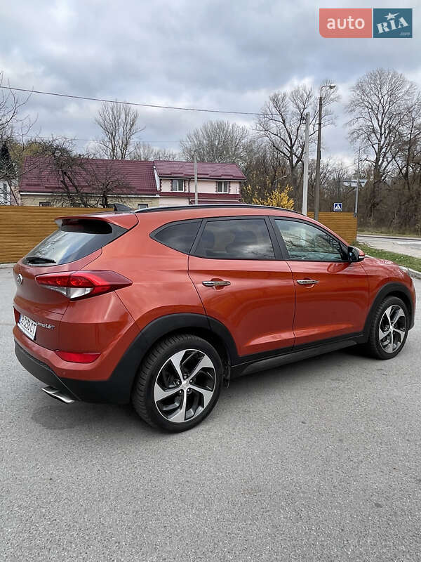 Внедорожник / Кроссовер Hyundai Tucson 2015 в Чернигове фото 2 Внедорожник / Кроссовер Hyundai Tucson 2015 в Чернигове