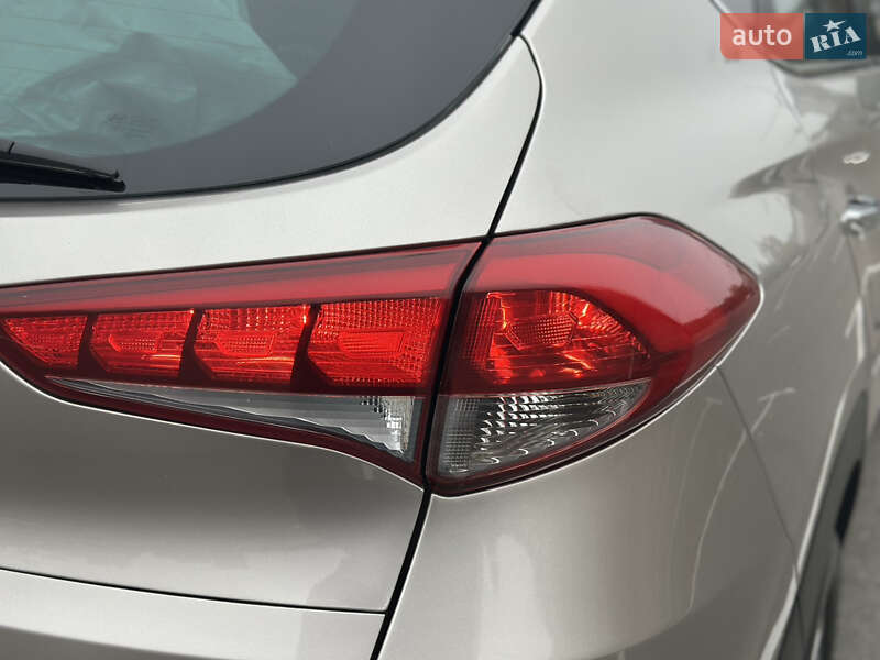 Внедорожник / Кроссовер Hyundai Tucson 2017 в Киеве