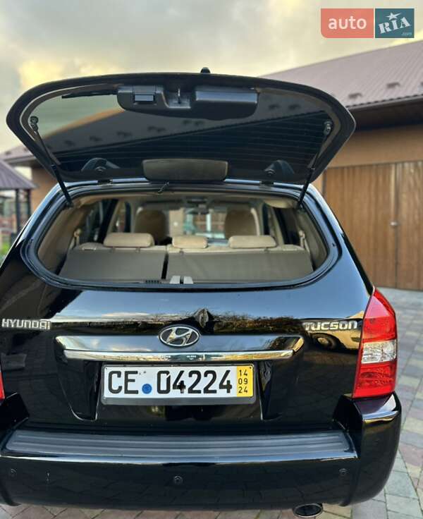 Внедорожник / Кроссовер Hyundai Tucson 2009 в Ивано-Франковске