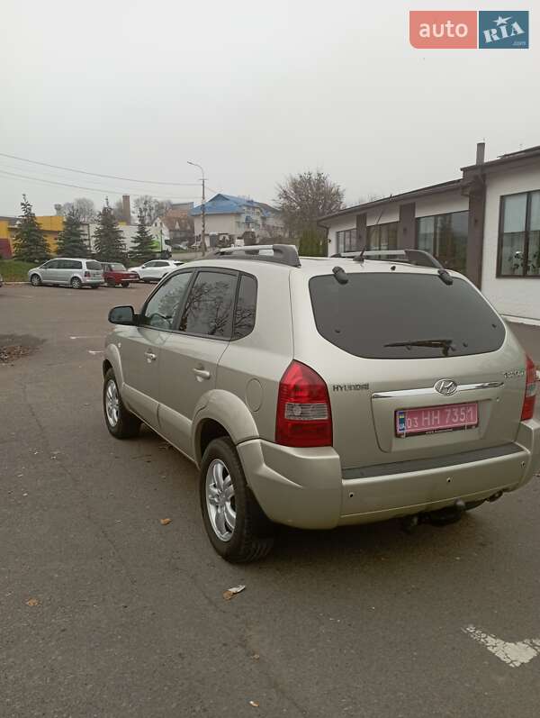 Внедорожник / Кроссовер Hyundai Tucson 2007 в Ровно фото 4 Внедорожник / Кроссовер Hyundai Tucson 2007 в Ровно