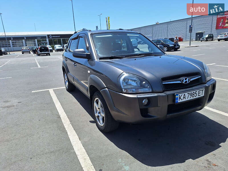 Внедорожник / Кроссовер Hyundai Tucson 2009 в Киеве фото 2 Внедорожник / Кроссовер Hyundai Tucson 2009 в Киеве