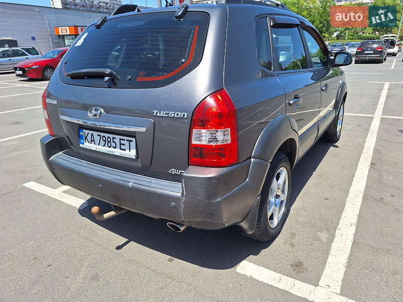Внедорожник / Кроссовер Hyundai Tucson 2009 в Киеве фото 7 Внедорожник / Кроссовер Hyundai Tucson 2009 в Киеве