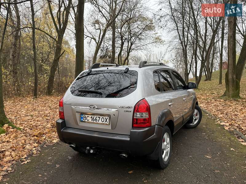 Внедорожник / Кроссовер Hyundai Tucson 2005 в Калуше
