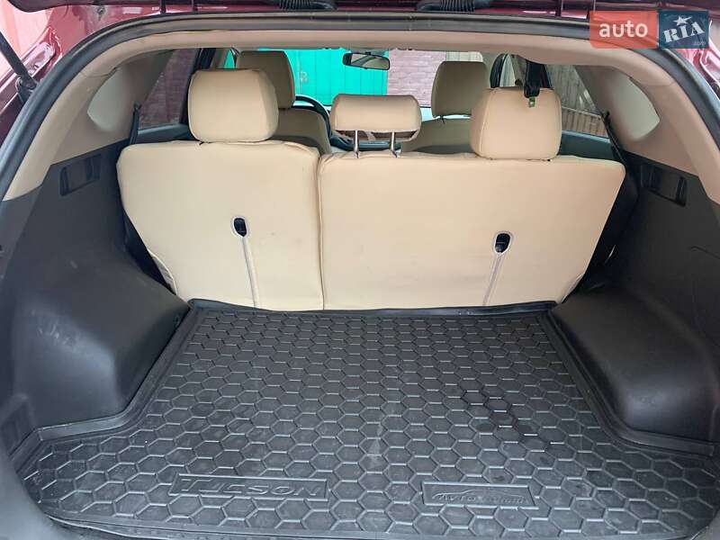 Внедорожник / Кроссовер Hyundai Tucson 2016 в Ахтырке фото 15 Внедорожник / Кроссовер Hyundai Tucson 2016 в Ахтырке