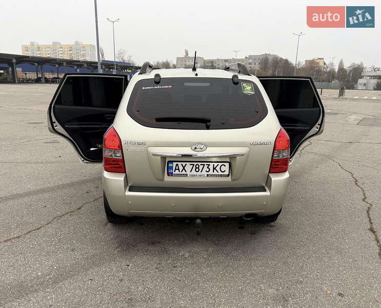 Внедорожник / Кроссовер Hyundai Tucson 2009 в Харькове фото 5 Внедорожник / Кроссовер Hyundai Tucson 2009 в Харькове