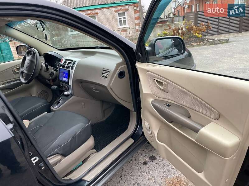 Внедорожник / Кроссовер Hyundai Tucson 2008 в Солоницевке