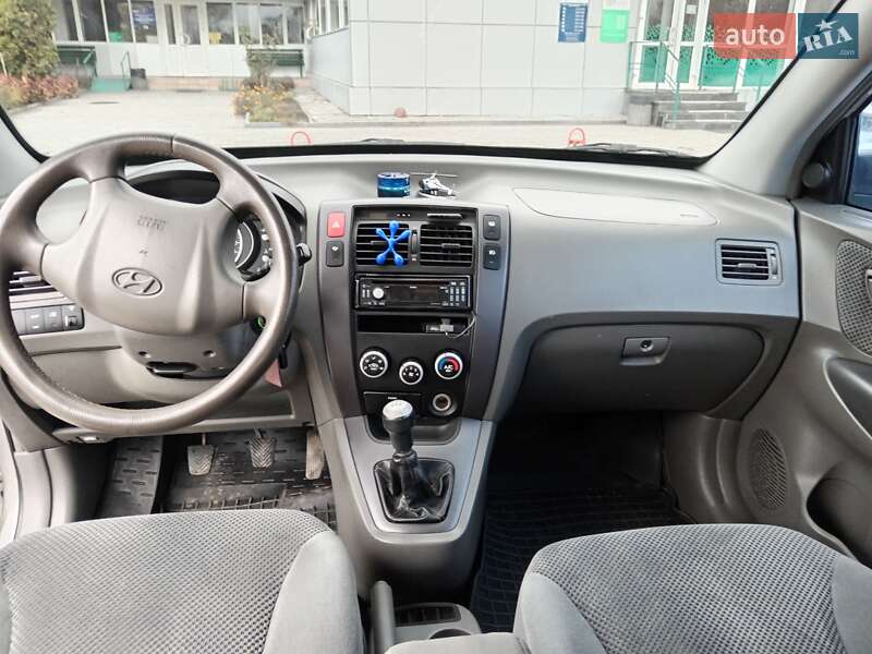 Внедорожник / Кроссовер Hyundai Tucson 2005 в Бердичеве фото 16 Внедорожник / Кроссовер Hyundai Tucson 2005 в Бердичеве