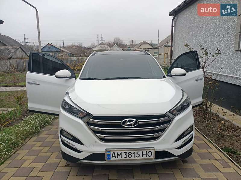 Внедорожник / Кроссовер Hyundai Tucson 2016 в Малине