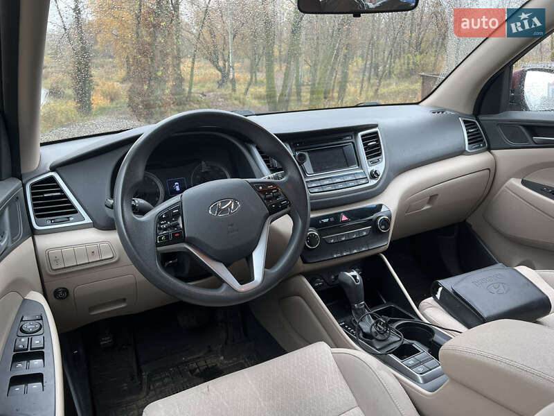 Внедорожник / Кроссовер Hyundai Tucson 2017 в Киеве