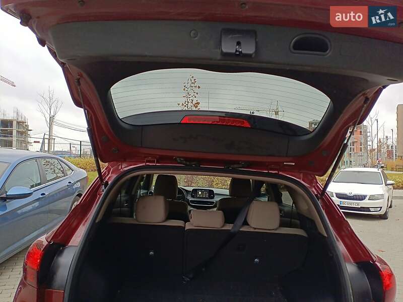 Позашляховик / Кросовер Hyundai Tucson 2019 в Львові