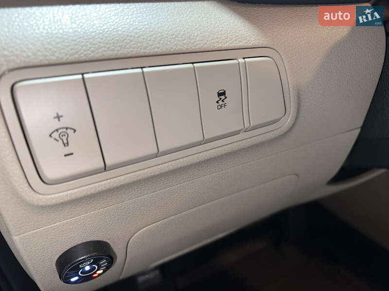 Внедорожник / Кроссовер Hyundai Tucson 2017 в Киеве