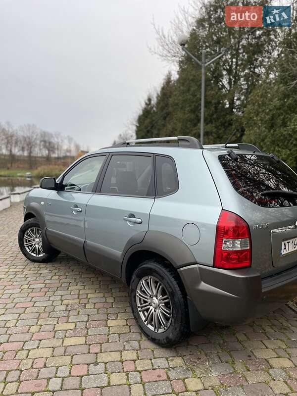 Позашляховик / Кросовер Hyundai Tucson 2008 в Івано-Франківську