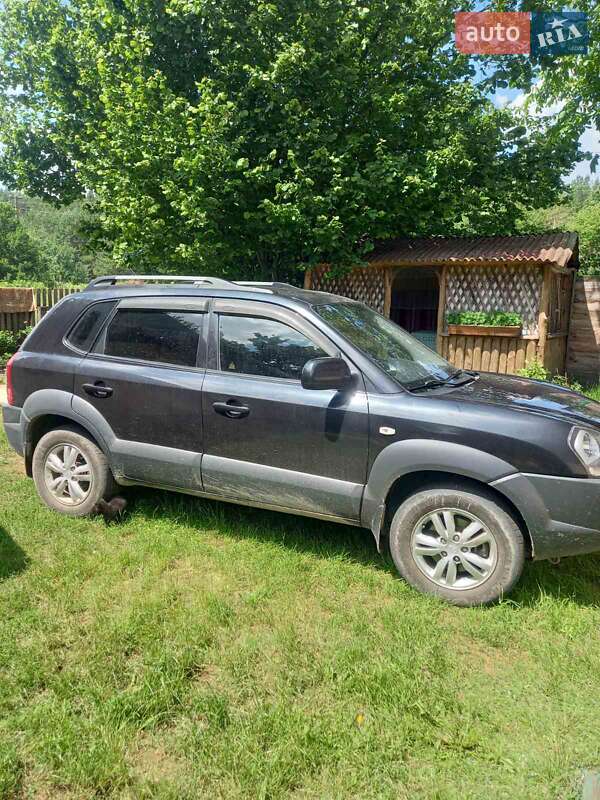 Внедорожник / Кроссовер Hyundai Tucson 2011 в Тернополе фото 7 Внедорожник / Кроссовер Hyundai Tucson 2011 в Тернополе