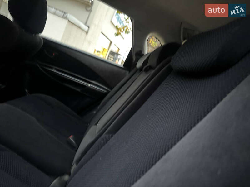 Внедорожник / Кроссовер Hyundai Tucson 2008 в Ахтырке фото 40 Внедорожник / Кроссовер Hyundai Tucson 2008 в Ахтырке